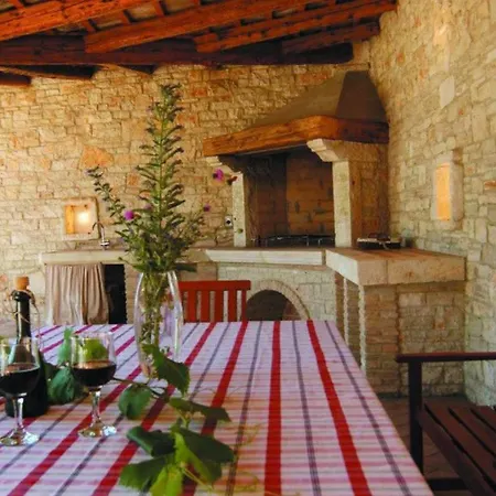 Villa Morus By Guide